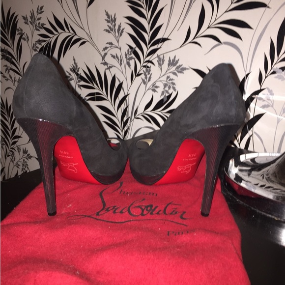 Suede Christian Louboutin Pumps - Picture 4 of 5